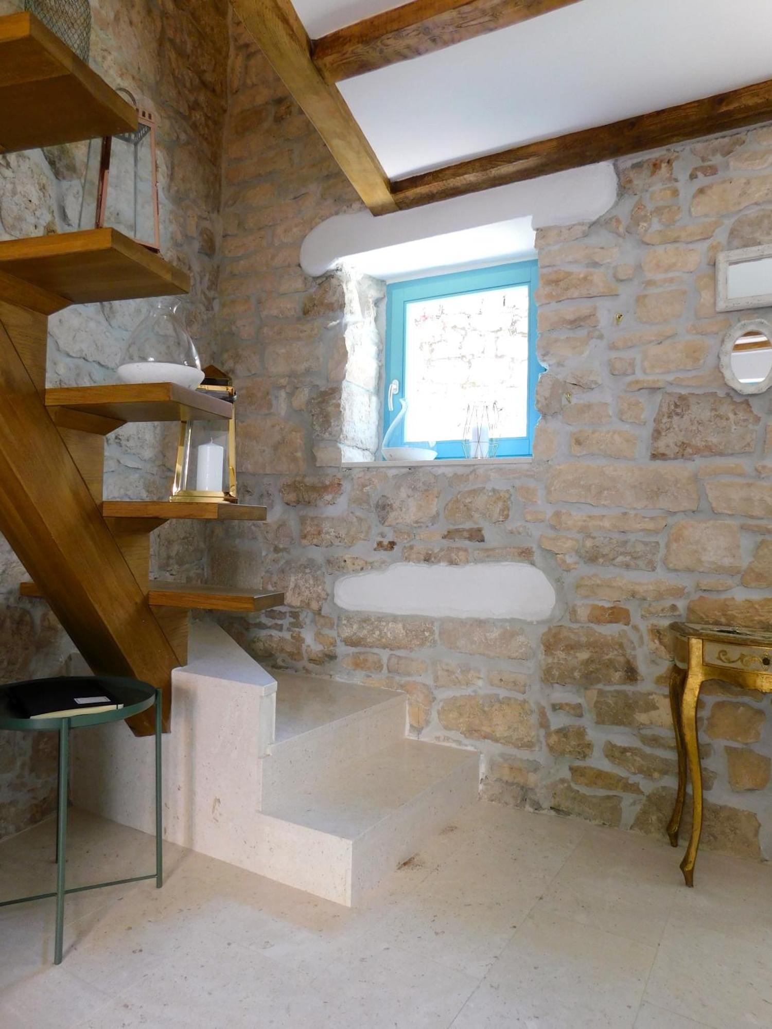 Bezauberndes Steinhaus Mit Garten In Der Altstadt Von Rovinj Bagian luar foto