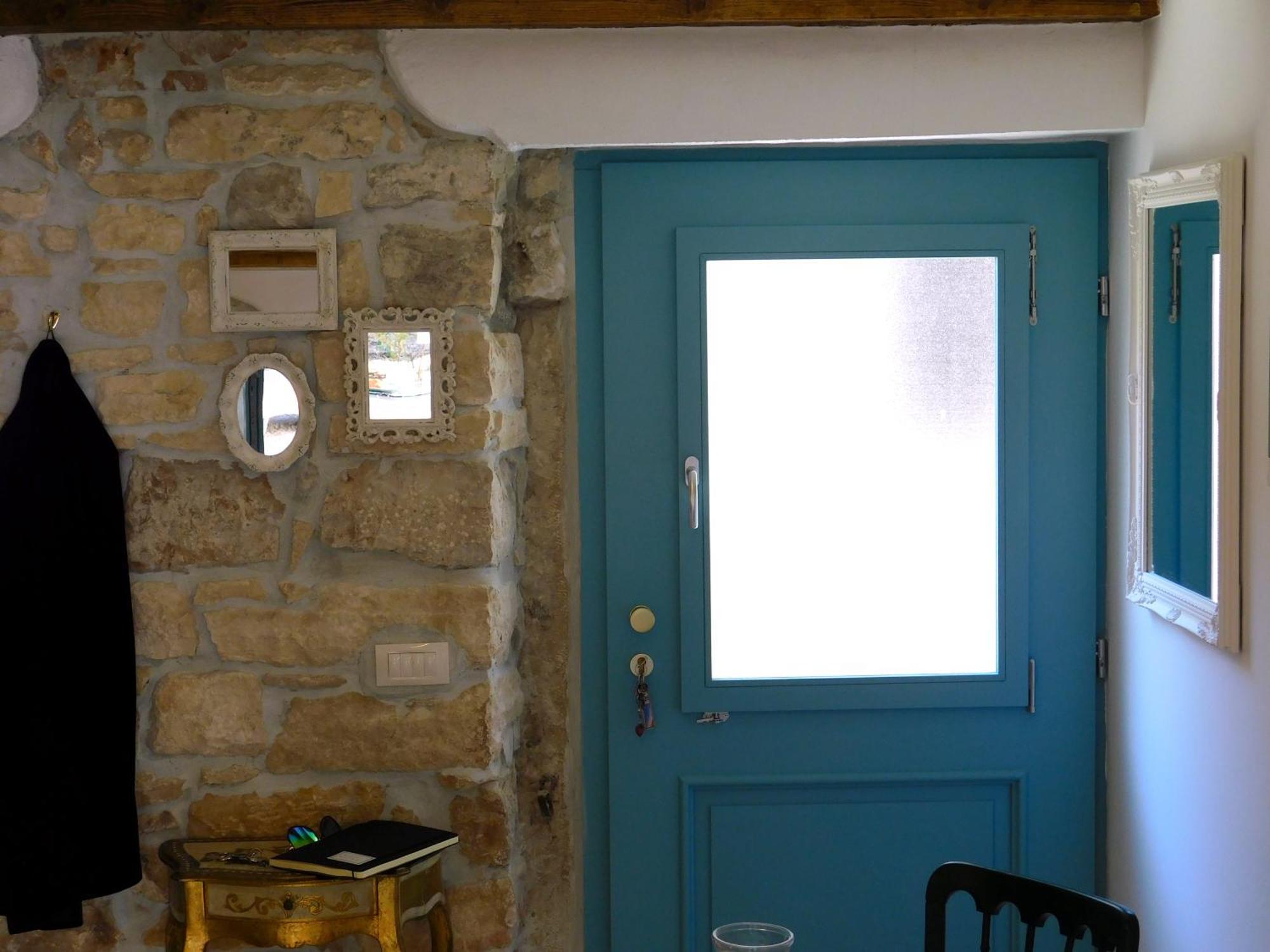Bezauberndes Steinhaus Mit Garten In Der Altstadt Von Rovinj Bagian luar foto